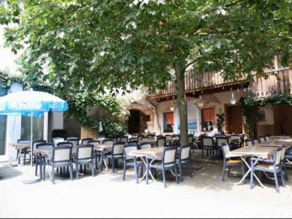 Photo: Taverna Syrtaki